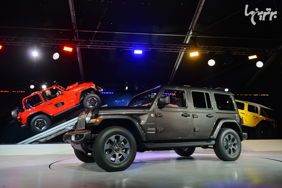 نگاهی به هیجانانگیزترین خودروهایی که در نمایشگاه خودرو لسآنجلس ۲۰۱۷ رونمایی شدهاند نگاهی به هیجانانگیزترین خودروهایی که در نمایشگاه خودرو لسآنجلس ۲۰۱۷ رونمایی شدهاند