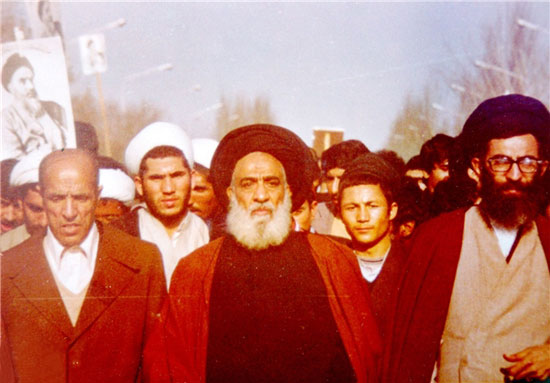 طاهر احمدزاده؛ استانداری که سوار دوچرخه می شد طاهر احمدزاده؛ استانداری که سوار دوچرخه می شد