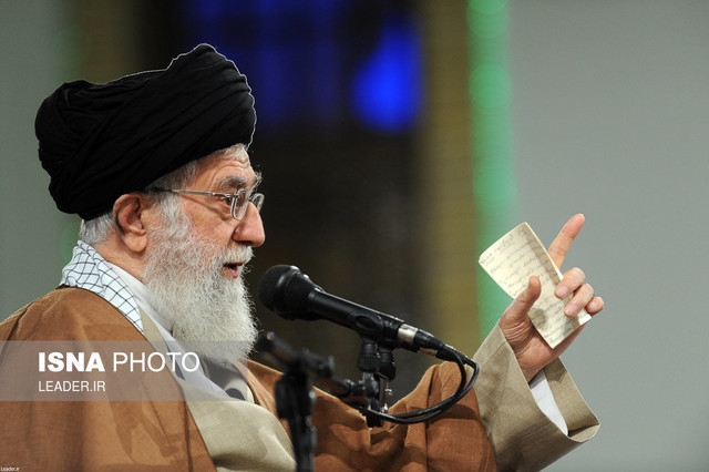 ویدئو / هشدار رهبر انقلاب به مسئولان سابق ديدارها دیدار اعضای شورای هماهنگی تبلیغات اسلامی سراسر کشور با مقام معظم رهبری