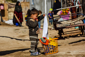 مهاجرت و زندگي مهاجرين افغان روایت حاشيه نشینی در «مهمان‌شهر مهاجرین سمنان» تو‌أمان با محروميت چندساله است.