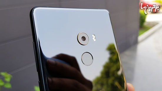 Xiaomi Mi Mix 2، فبلتی که طراحی اش الهام بخش بازار گوشی های هوشمند شد Xiaomi Mi Mix 2، فبلتی که طراحی اش الهام بخش بازار گوشی های هوشمند شد