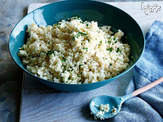 طرز تهیه چیکن آلفردو با گل کلم برنجی طرز تهیه چیکن آلفردو با گل کلم برنجی