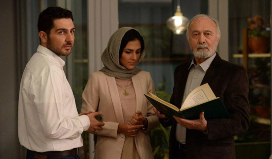 منیژه حکمت: زن و مرد ندارد؛ لطفا مرزبندی نکنید