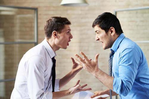 تفاوت اساسی فحش و توهین تفاوت اساسی فحش و توهین