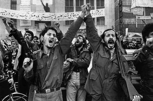 انقلاب 57 ایران در قاب تصویر