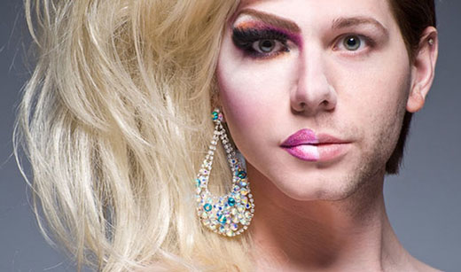 تغییر جنسیت در ایران؛ از مجوز تا جراحی(اسلاید شو)