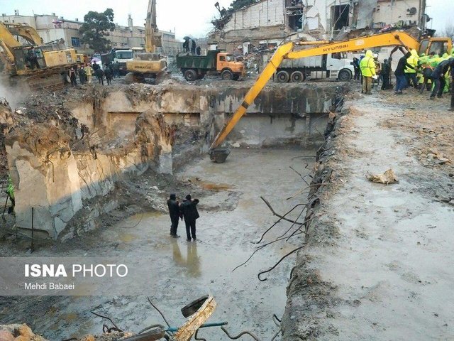 کلنگزنی ساختمان جدید پلاسکو در روز عید فطر پلاسکو