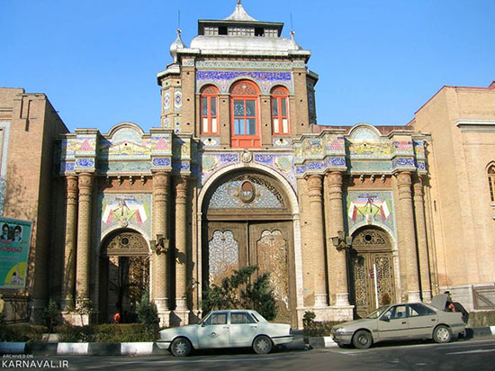 مکان‌های دیدنی تهران، گشتی در خیابان امام خمینی