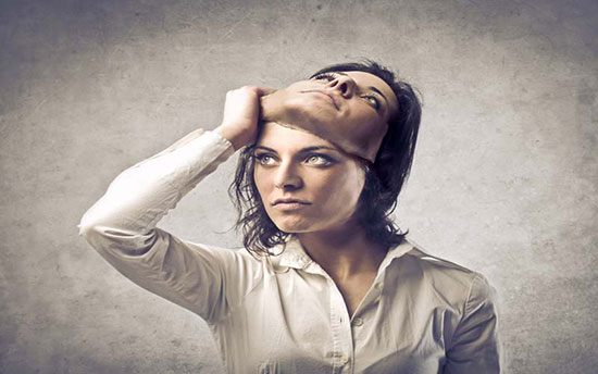 اختلال چند شخصیتی چیست؟ علائم و راه‌های درمان آن را بشناسید