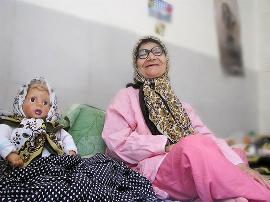 خطراتی که سلامتی سالمندان را تهدید میکنند خطراتی که سلامتی سالمندان را تهدید میکنند