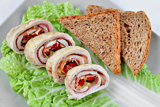 رولت مرغ و ژامبون ساده