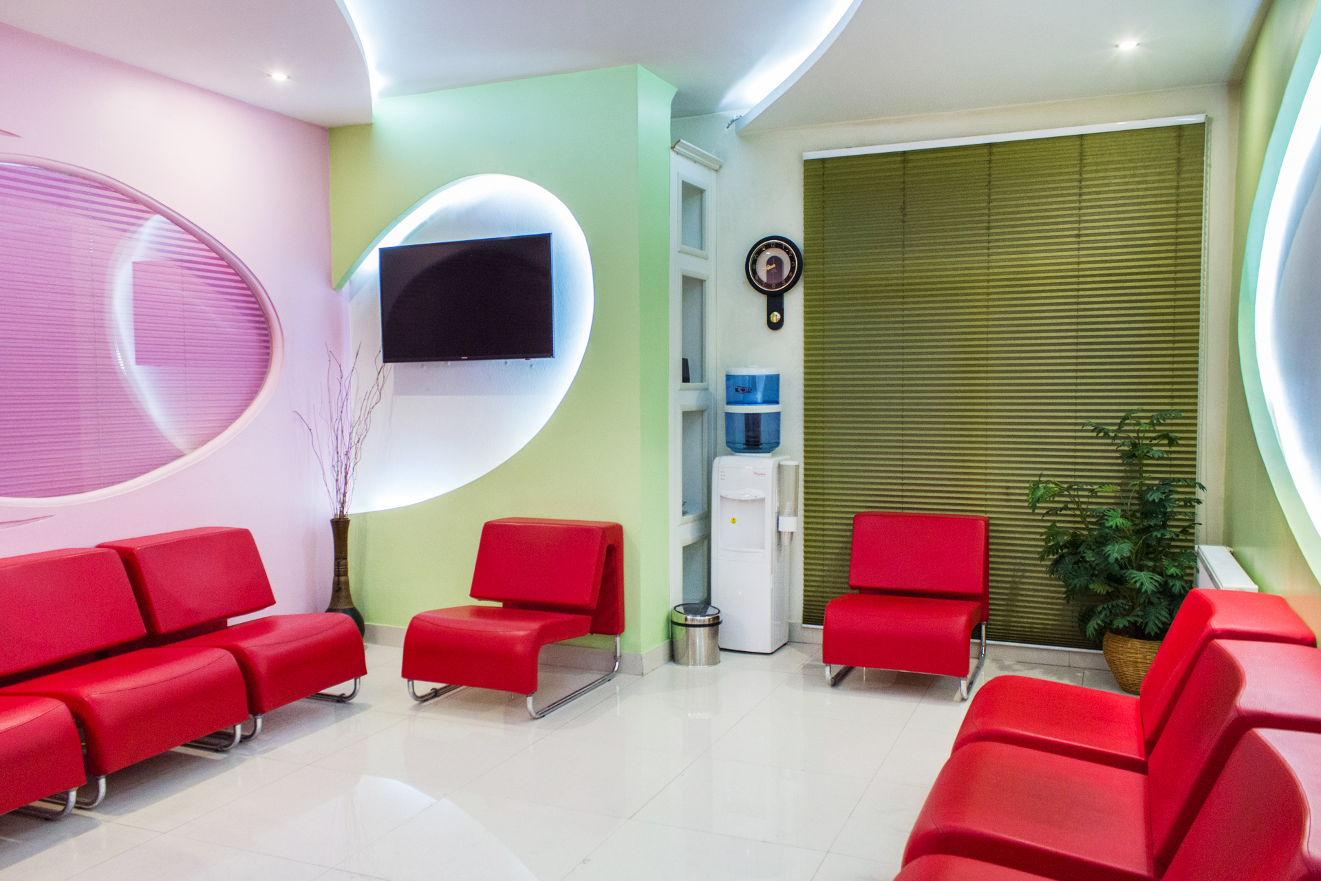 ایمپلنت بدون درد و استرس به روش دیجیتال بدون جراحی ایمپلنت بدون درد و استرس به روش دیجیتال بدون جراحی