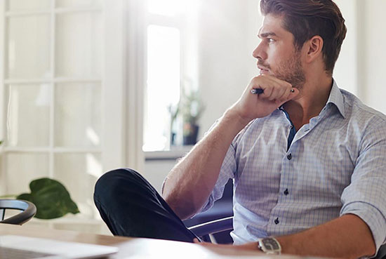 15 عادت نادرستی که برای ستون فقرات انسان مضر هستند 15 عادت نادرستی که برای ستون فقرات انسان مضر هستند