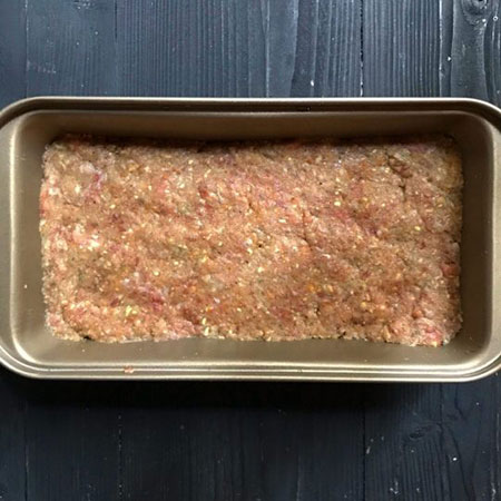 طرز تهیه میت لوف (گوشت قالبی) مرحله به مرحله