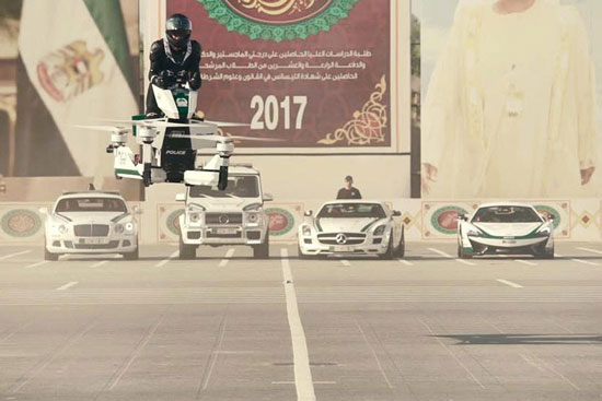 لاکچری بازی پلیس دبی ؛ استفاده از پرنده های هاوربایک!