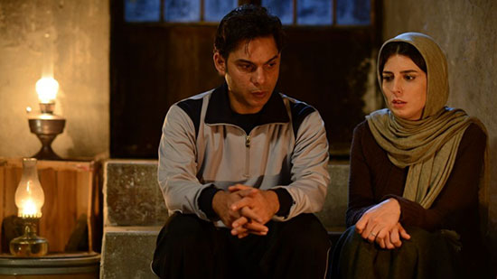 فیلم سینمایی «بمب؛ یک عاشقانه» ساخته پیمان معادی در نقد شعار زدگی شعاری از آب در آمده‌ است