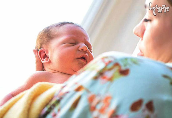 عادتهای اشتباه در شیردهی که به کودک آسیب میزند عادتهای اشتباه در شیردهی که به کودک آسیب میزند