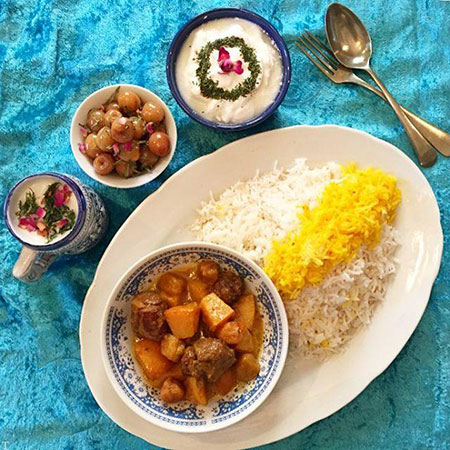 طرز تهیه خورشت به و آلو به سبک اصفهانی طرز تهیه خورشت به و آلو به سبک اصفهانی
