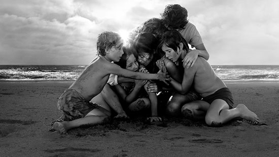 بررسی فیلم Roma: نمایش خیره‌کننده‌ای از زندگی مستخدم جوانی به نام کلیوو