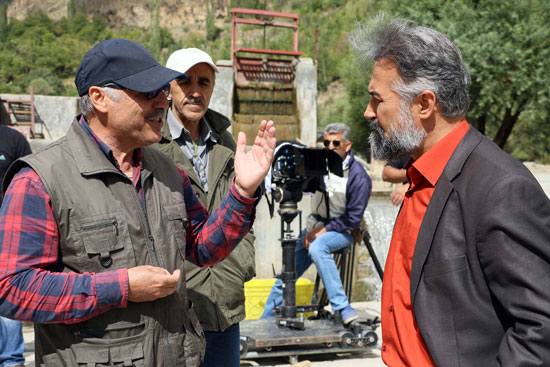 مشکل سریال سازی بداخلاقی ستاره ها مشهور سر صحنه است مشکل سریال سازی بداخلاقی ستاره ها مشهور سر صحنه است