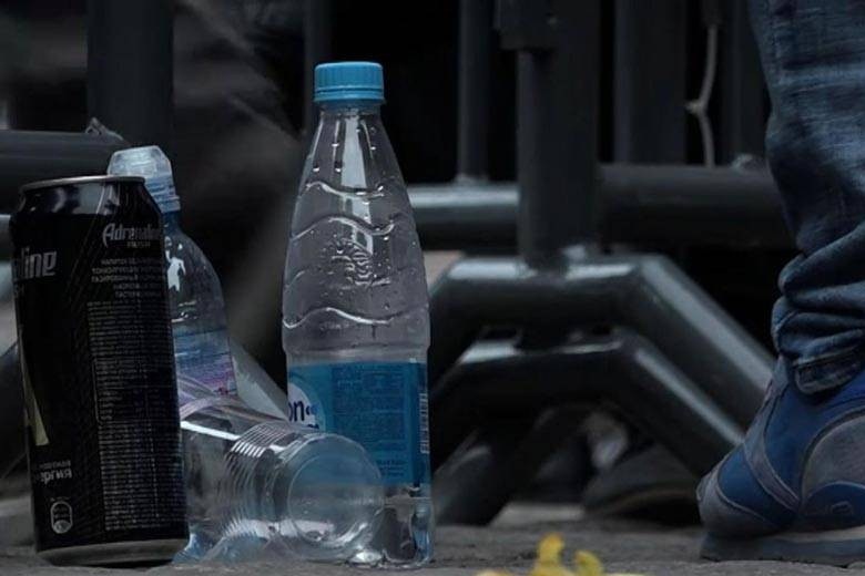 اقدام جالب برای پاکسازی زبالههای پلاستیکی