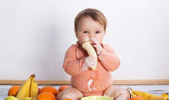 سرایت چاقی به كودكان زیر 2 سال