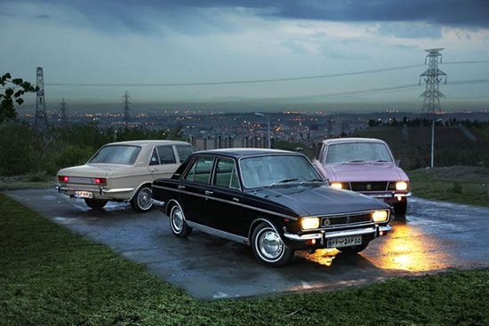 کلاسیکها به جای ماشینهای لوکس؛ پیکان ٨٠ میلیونی و ژیان ٦٠ میلیونی کلاسیکها به جای ماشینهای لوکس؛ پیکان ٨٠ میلیونی و ژیان ٦٠ میلیونی