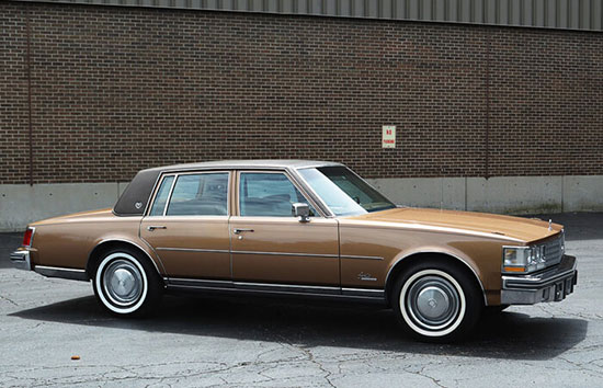 کلاسیکها به جای ماشینهای لوکس؛ پیکان ٨٠ میلیونی و ژیان ٦٠ میلیونی کلاسیکها به جای ماشینهای لوکس؛ پیکان ٨٠ میلیونی و ژیان ٦٠ میلیونی