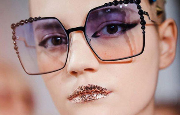 مدل‌های جدید عینک آفتابی زنانه برای سال ۲۰۱۹ را بشناسید