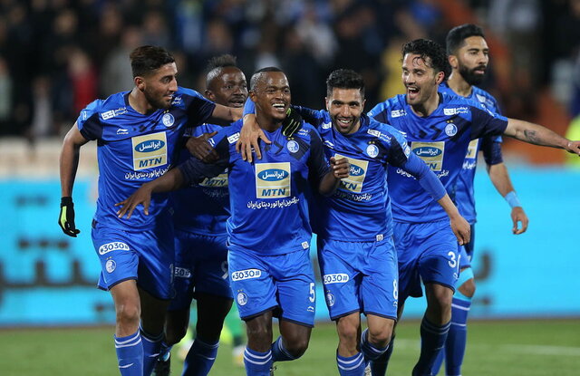 استقلال و ذوب آهن