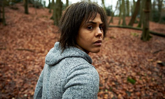 چرا باید سریال علمی-تخیلی/ترسناک Black Mirror را تماشا کنید؟ چرا باید سریال علمی-تخیلی/ترسناک Black Mirror را تماشا کنید؟