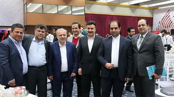 «مای» برنده جایزه نشان تجاری عالی ایران
