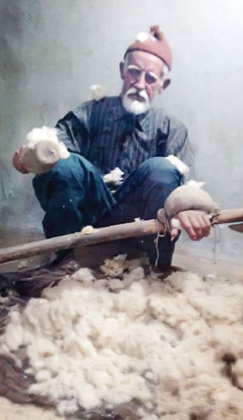مشاغل پر رونق شب عید که خاطره شدند