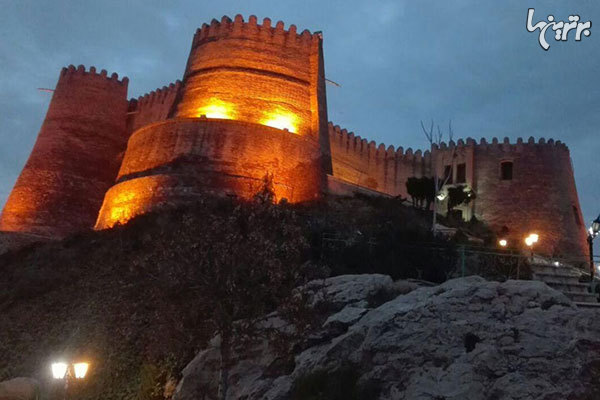 جاذبه‌های دیدنی در سفر به لرستان، سرزمین آبشار‌های خروشان