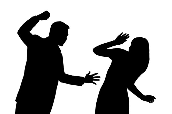 با صدای بلند فریاد بزن