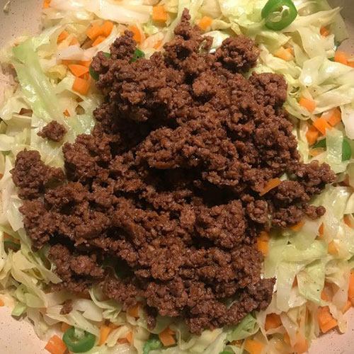 آموزش تهیه بورک گوشت و سبزیجات؛ غذای معروف ترکیه آموزش تهیه بورک گوشت و سبزیجات؛ غذای معروف ترکیه