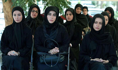 گفتگو با شبنم قلی خانی و فریناز رهنما به بهانه «هشت و نیم دقیقه» گفتگو با شبنم قلی خانی و فریناز رهنما به بهانه «هشت و نیم دقیقه»