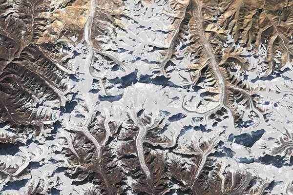قله بهشت: حقایقی شگف آور درباره اورست
