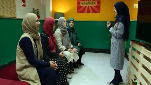امپراطور کوزکو وارد می شود... امپراطور کوزکو وارد می شود...