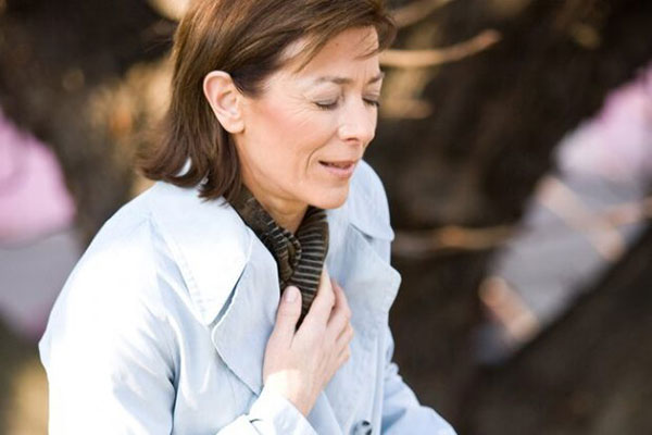 مهمترین نشانههای اختلالات ترس + علل و روشهای درمانی مهمترین نشانههای اختلالات ترس + علل و روشهای درمانی