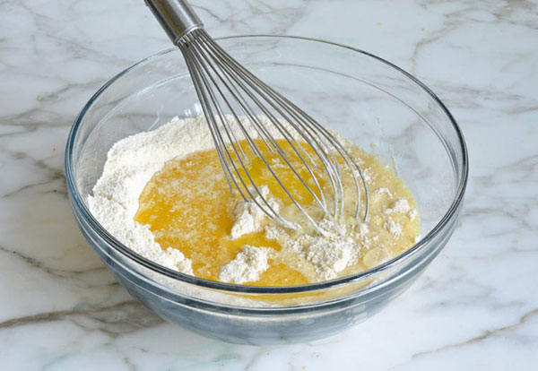 مافین نان ذرت؛ یک همراه عالی برای صبحانه مافین نان ذرت؛ یک همراه عالی برای صبحانه