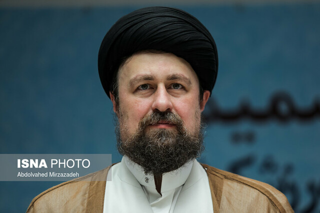 تقدیر سید حسن خمینی از خدمات پرسنل بهشت زهرا(س) در بحران کرونا