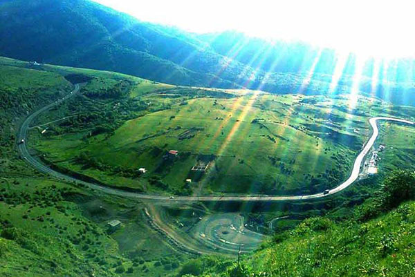 گردنه حیران، این جاده است یا بهشت؟