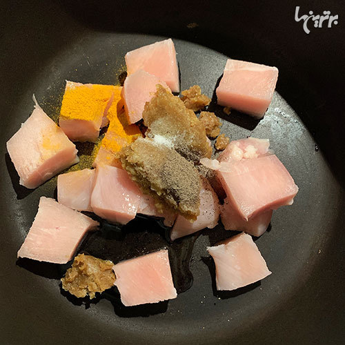 طرز تهیه خورشت هویج با مرغ و آلو، مرحله‌به‌مرحله