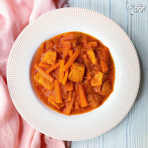 طرز تهیه خورشت هویج با مرغ و آلو، مرحله‌به‌مرحله