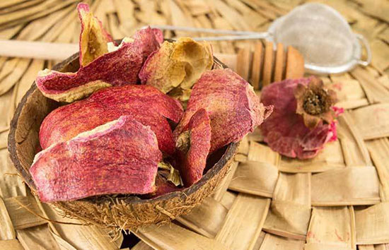 خواص شگفت‌انگیز پوست انار