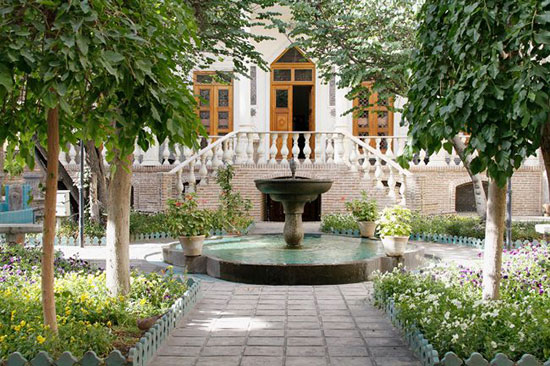 خانه موزه مقدم، خانه استاد دانشکده هنر‌های زیبای تهران!