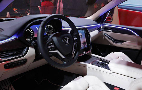 اولین خودرو ساخت ویتنام با تکنولوژی BMW وارد بازار آمریکا می‌شود