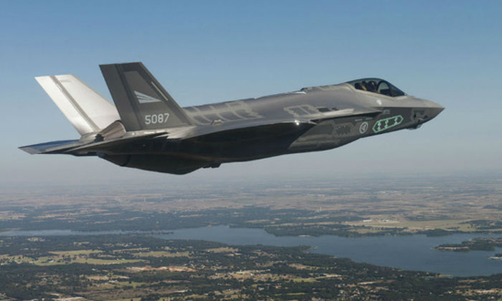 بزرگ ترین نقطه ضعف جنگنده فوق پیشرفته F-35 که آن را آسیب پذیر می‌کند چیست؟