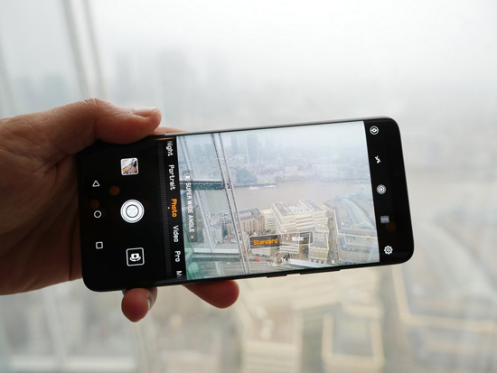 بررسی اولیه Mate 20 Pro